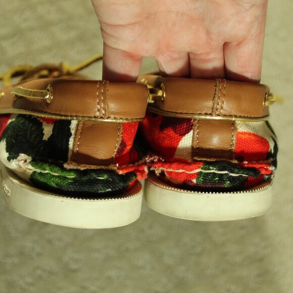 MILLY for Sperry Wm Size 10M Top-Sider Red Floral Topsider Canvas Boat Shoe - Picture 5 of 6